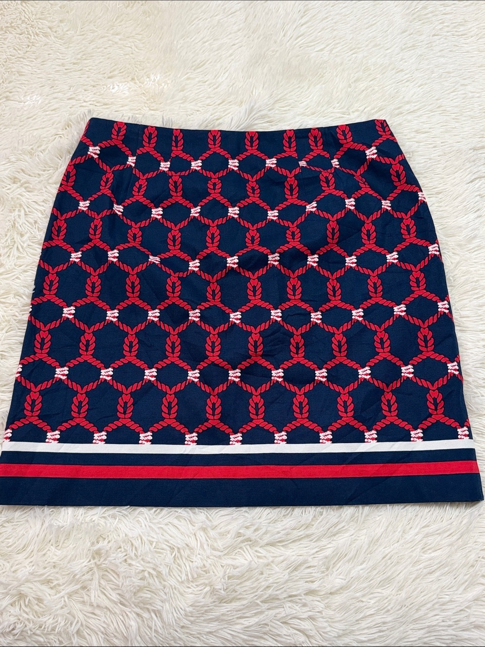 Talbots Navy Skirt with Red Rope Pattern - Picture 4 of 5